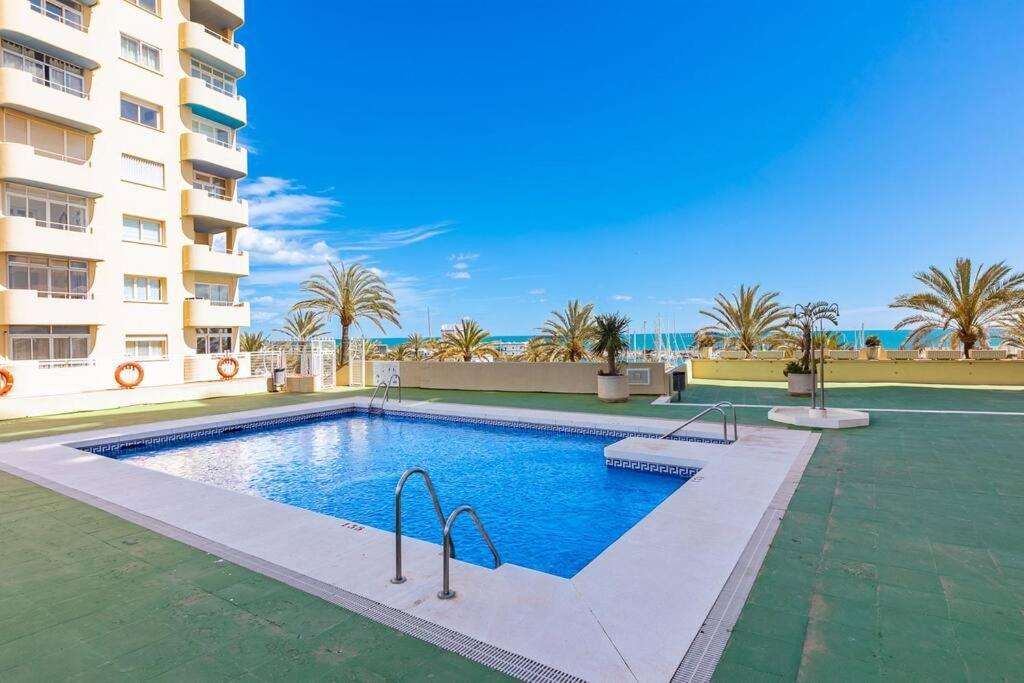 Seaview Estepona Marine Port With Pools מראה חיצוני תמונה